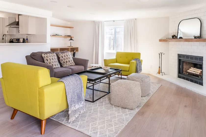 Family Friendly Modern Home Near Town+Trail+Beach! - Image 1
