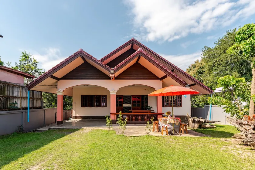 Country Breezy home in Chiangmai 3 BR/3Bath - Image 1