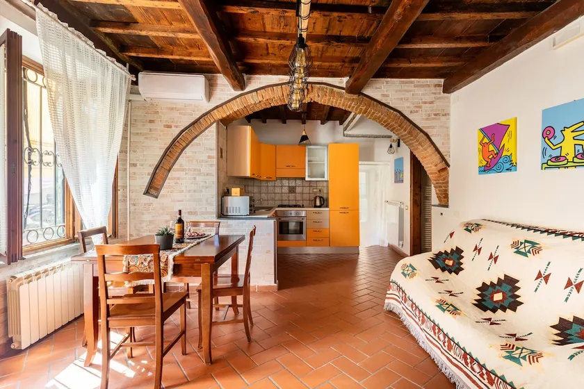 Campo di Marte two-room apartment: Your Florentine hideaway - Image 1
