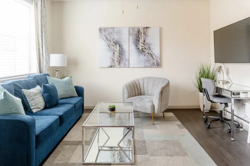 2-Bed Unit*Washer/Dryer*Pool*Gym - Image 1