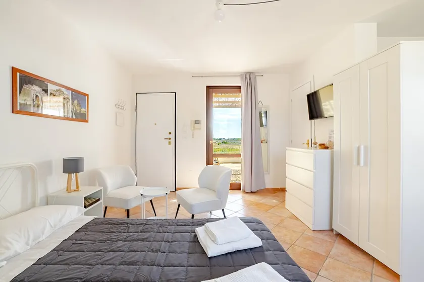 Penthouse with a view, Wi-Fi, Netflix, and Amazon Prime - Image 1
