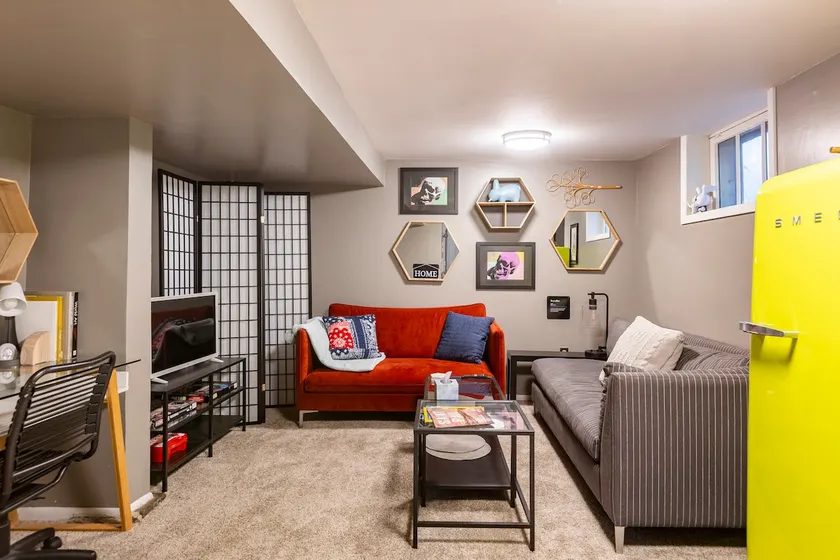 Sparrow Suite on Grand - Image 1