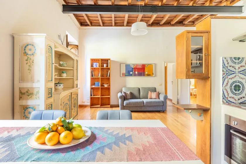 Lungara River View Apartment - Image 1