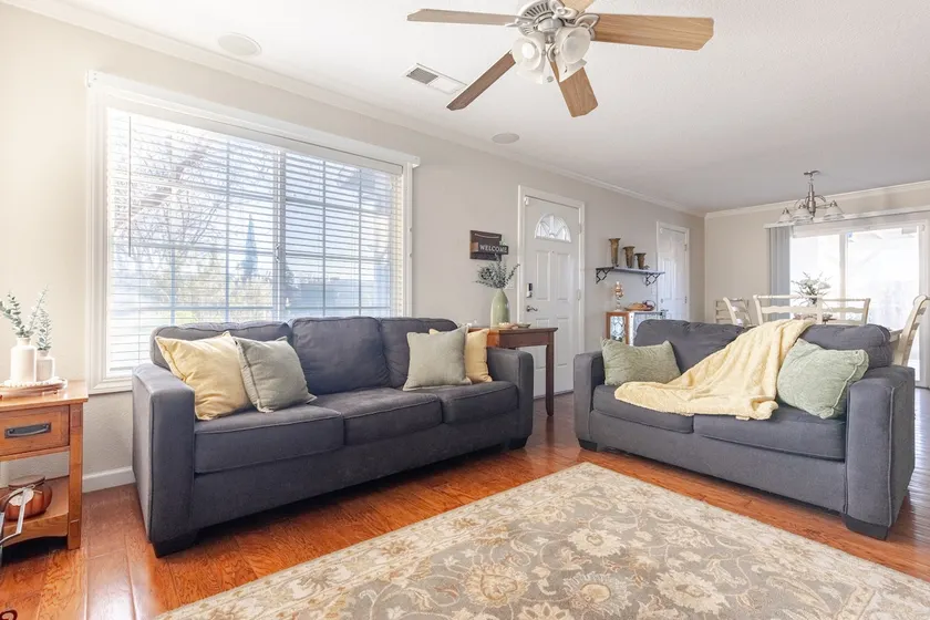 Tiny sweet home - Image 1