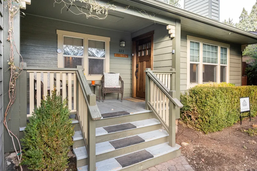 Sink Into the Hot Tub of a Large & Lovely Downtown Bend Home - Image 1