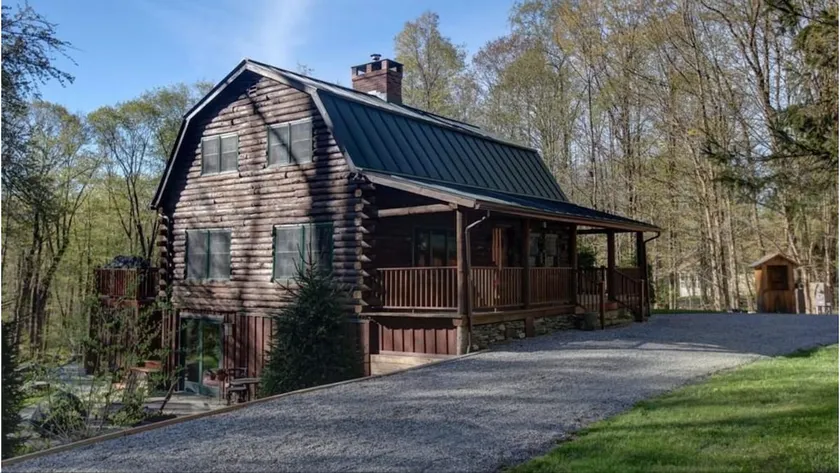 Amazing Berkshire Mountains Cabin - Image 1