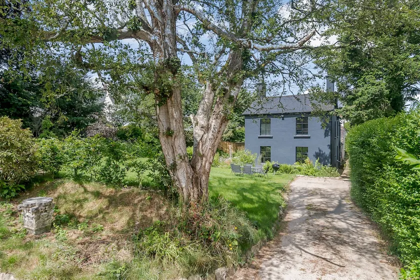 Una casa independiente de 4 camas bellamente presentada situada en el corazón de Chagford - Image 1