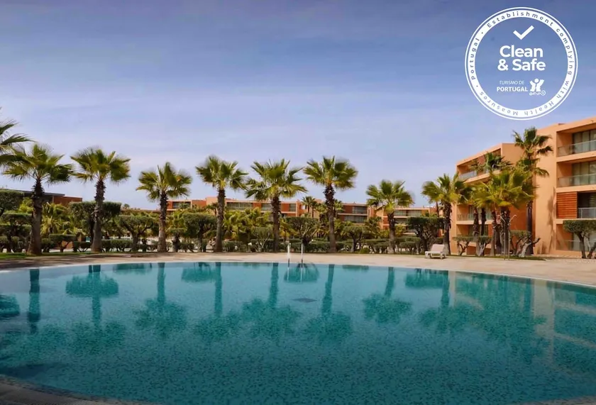 Salgados Beach Apartment | 7 min walk to beach by Lisbeyond - Image 1