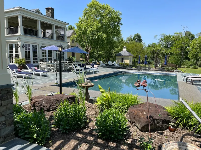 22 Acre Waterfront Retreat. - Image 1