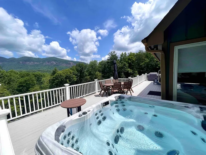 Luxury Home • MTN Views • Pool Table • Chefs Kitchen • Fire Pit - Image 1