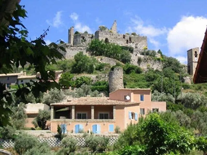 Come and enjoy the charm of the Bastide de la Tour - Image 1
