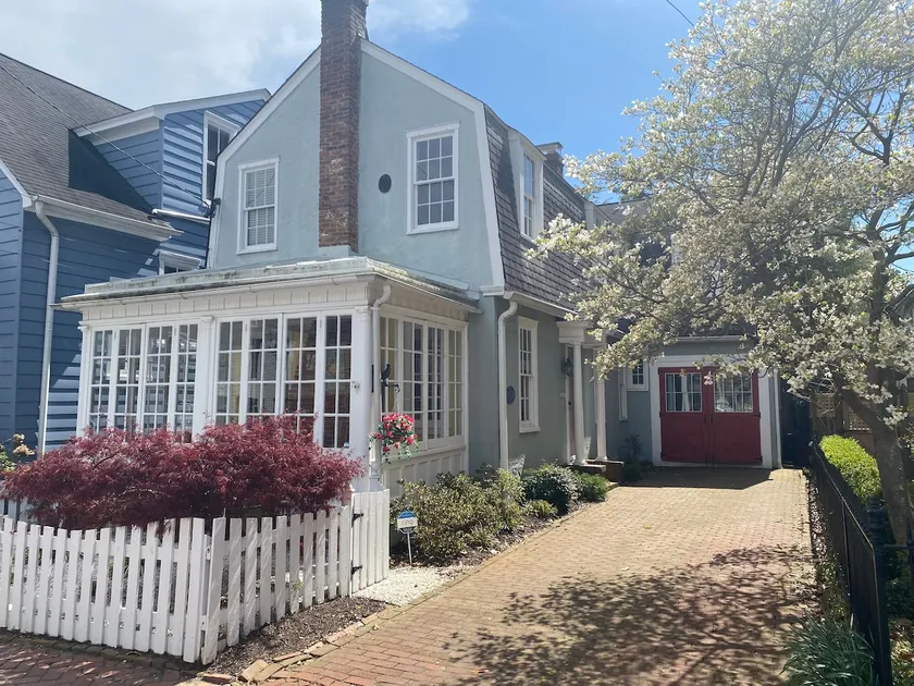 Sophisticated & Spacious Historic Home w/ Parking! - Image 1