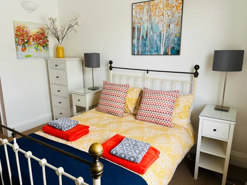 Tree Tops Apartment in Tunbridge Wells - Image 1