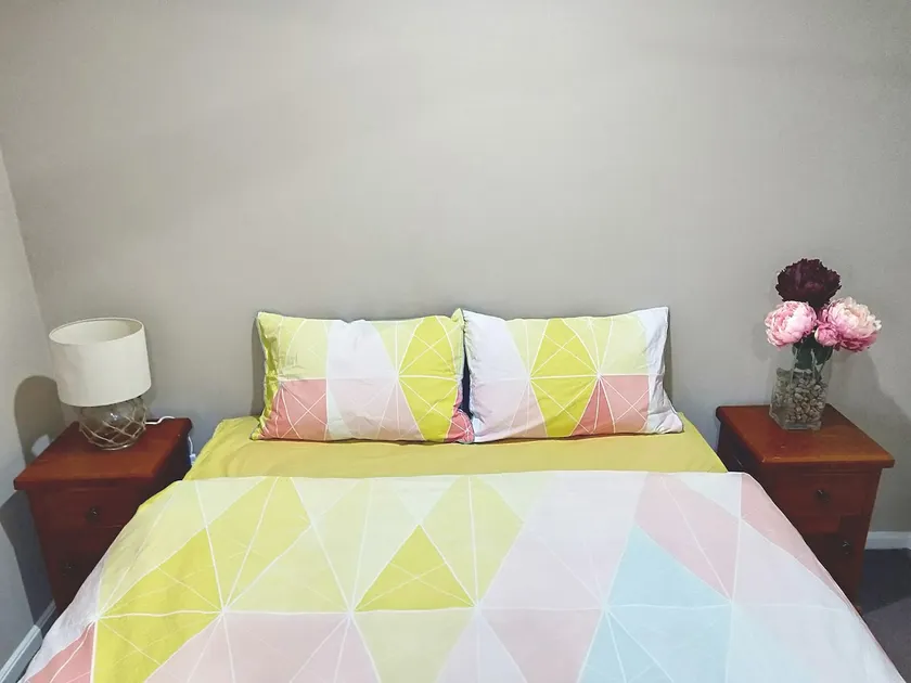 Seperate studio with private entrance in Penrith - Image 1