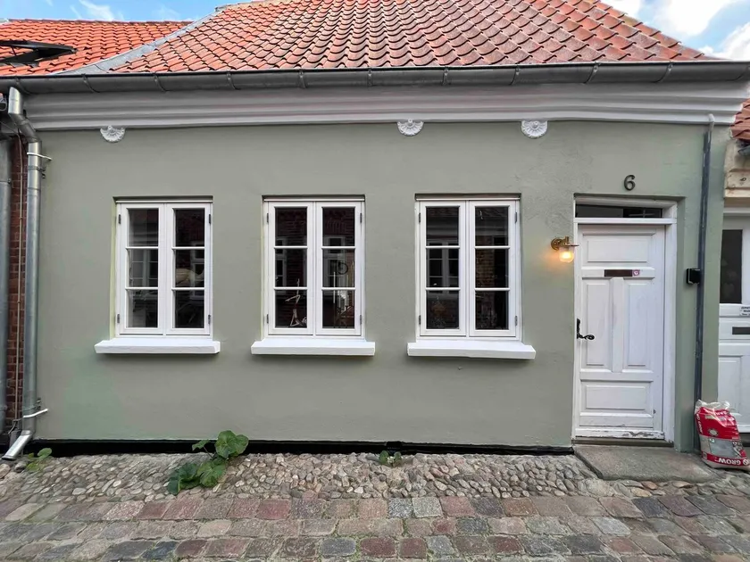 Unique and wonderful townhouse in the middle of charming Ribe - Image 1