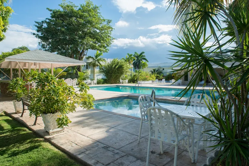 Seawind On The Bay Beach Studio OLR - Image 1