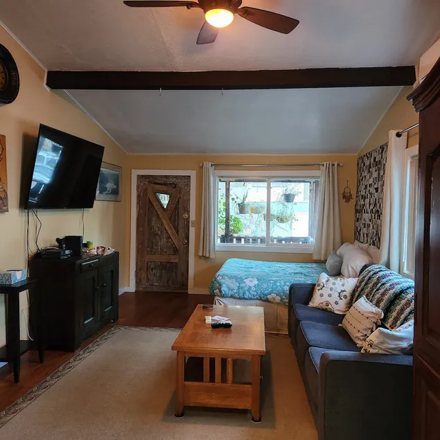 Heron's Hideaway at Lily Cove - Image 1