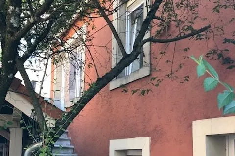 Small house in the heart of Belfort city - Image 1