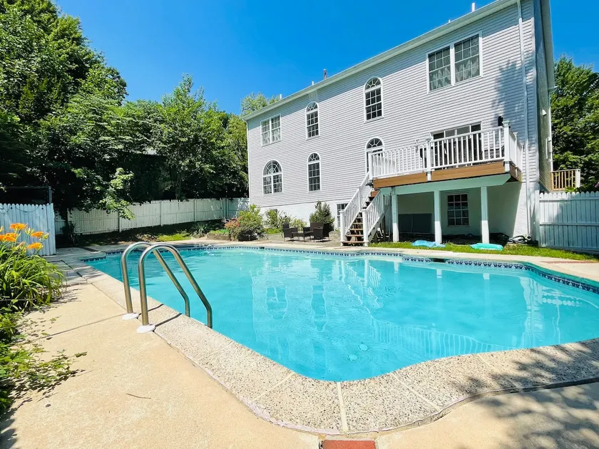 Modern Getaway w/ POOL & GAME ROOM - Image 1