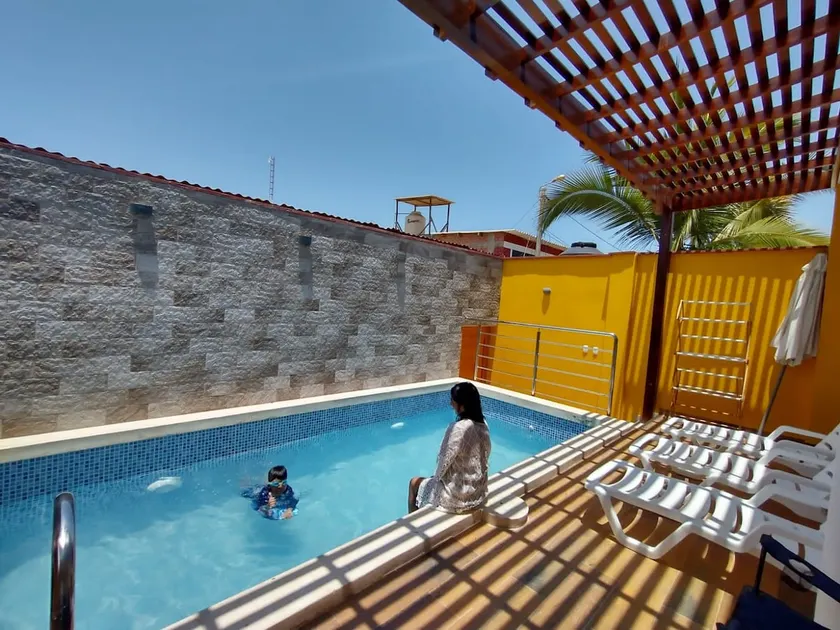 Beach house with a private pool - Image 1