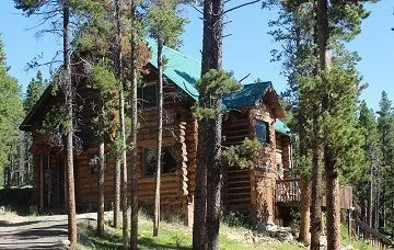22-Zone3275 Moose Meadow: True Cabin in the Woods - Image 1