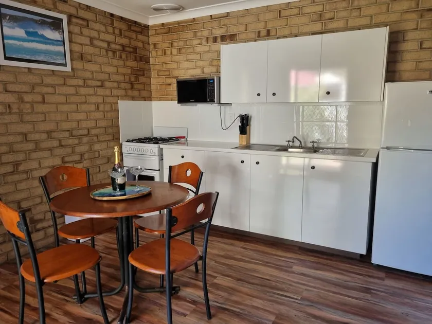 Seaside Suite - Esperance - Image 1