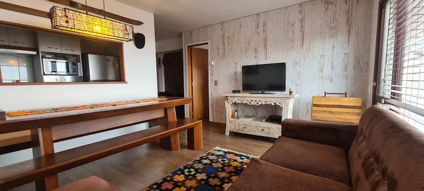 Cozy apartment steps away from the ski school - Image 1