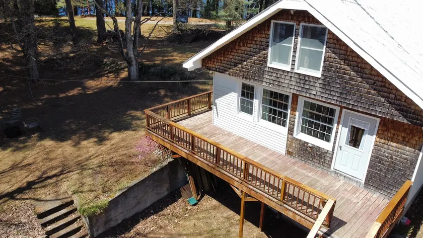 The Cottage at Pine Point Pine Point Getaways - Image 1