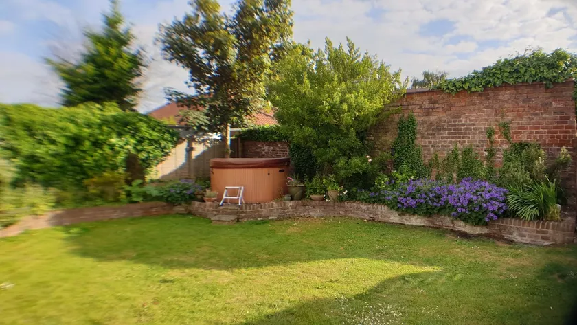 Holly Cottage, Hidden gem in the Yorkshire wolds - Image 1