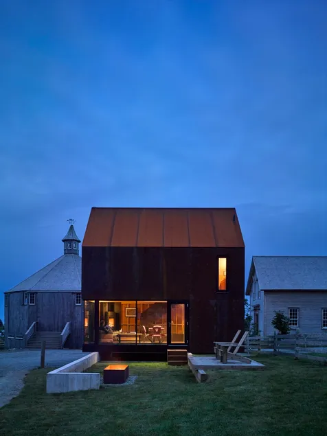 2-storey designer cottage - Shobac Farm Gate House - Image 1