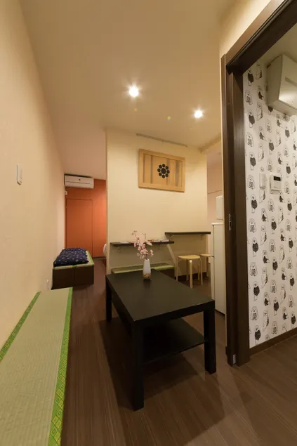 9 stars house/Kintetsu Yao Station/30 minutes to Namba/1 hour to Kyoto/Bicycle available - Image 1