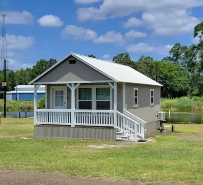 Angelina Riverside Cabin C Wildlife - Image 1