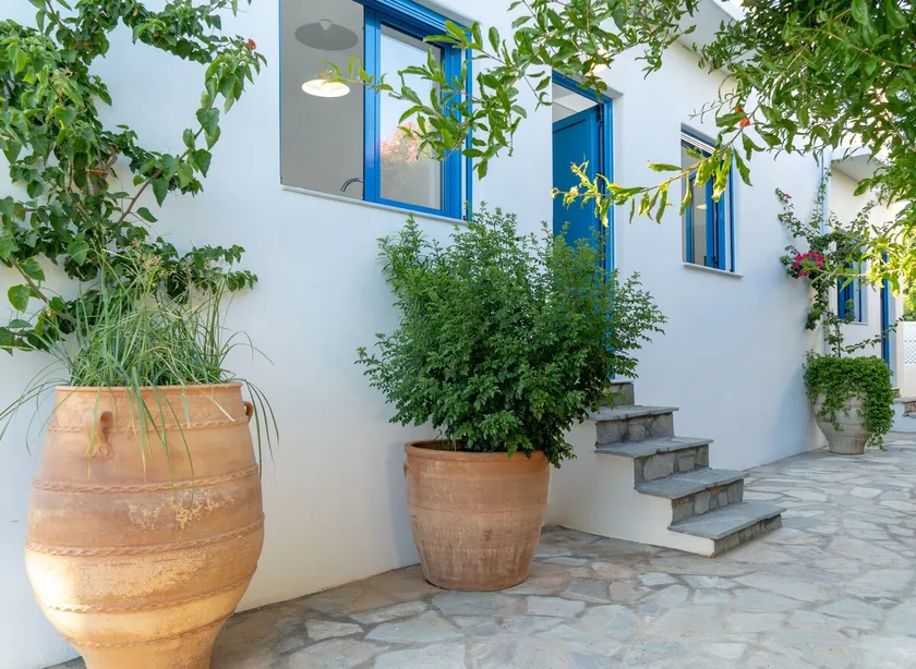 Makrigialos: big family apartment, 2 bedrooms, sea views, WiFi - Image 1