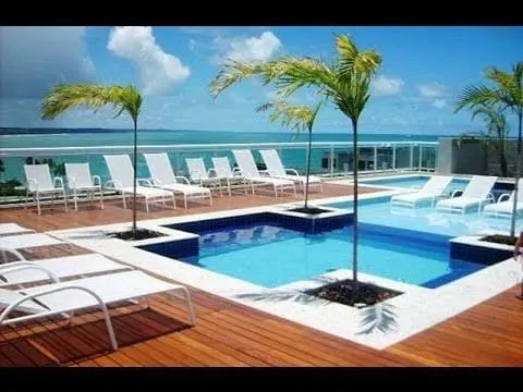 Excellent room/living room, beachfront condominium - Image 1