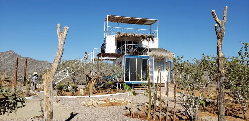 Tiny eco friendly container home in Rustic area - Image 1
