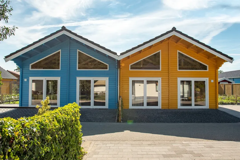 14-person chalet near the sea! - Image 1