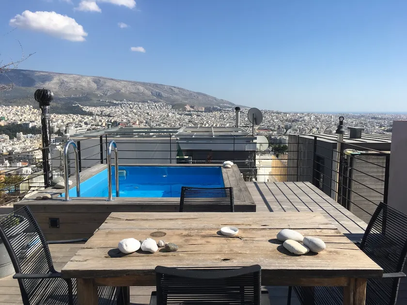 Elegant apartment in kolonaki - Image 1