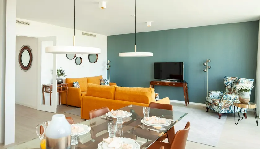 Luzeiros Suites - Image 1