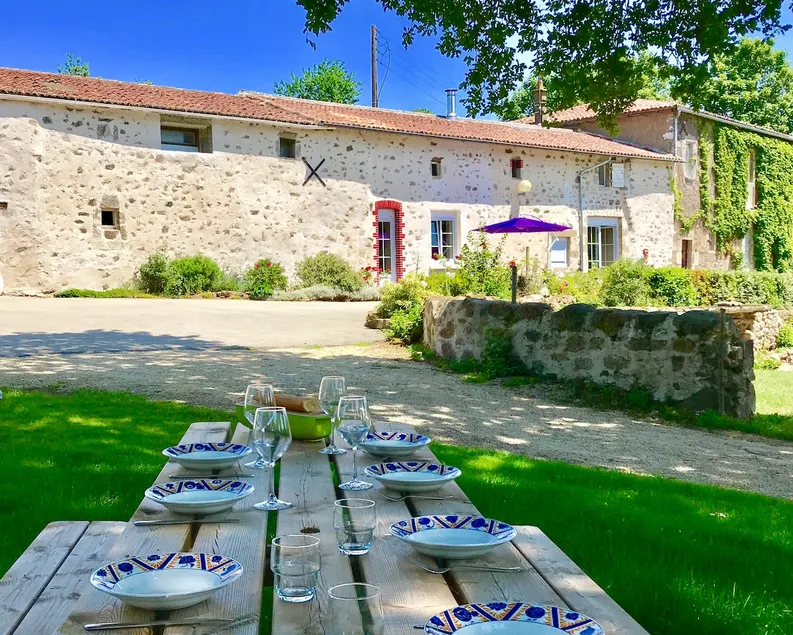 The lodgings of Château la Flocellière - Image 1