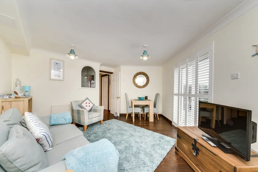 Superb One Bedroom Apartment With Large Terrace | - Image 1