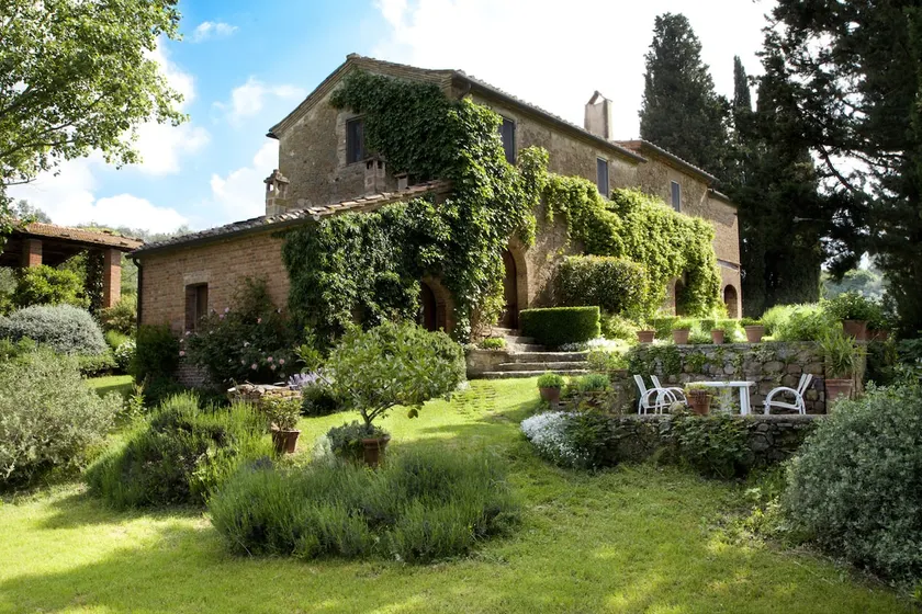 Private 16th century farmhouse - Image 1