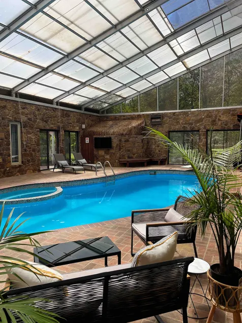 Beautiful Large Group Retreat w/Private Pool - Image 1