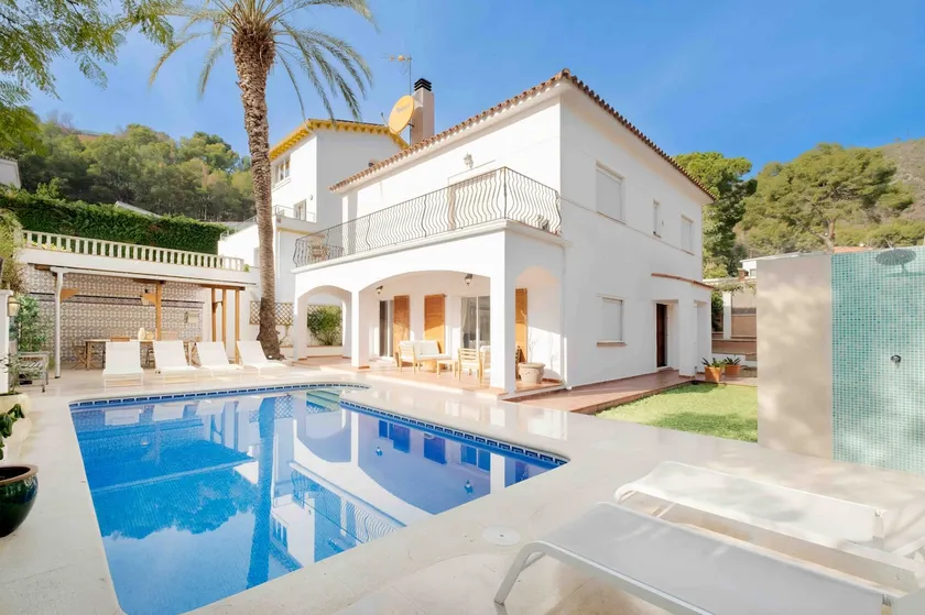 Villa w/Pool Just Renovated | Bellamar by Palmera - Image 1