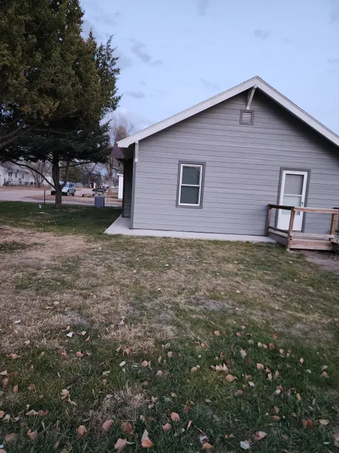 Lewellen 2 bedroom 1 bath/full kitchen - Image 1