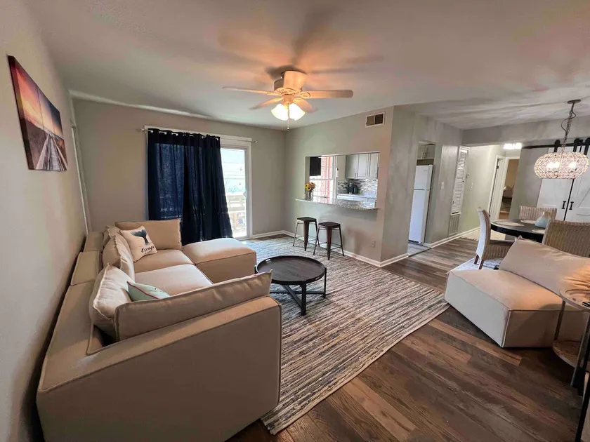 Renovated 2 Bedroom Beach Condo with Balcony - Image 1