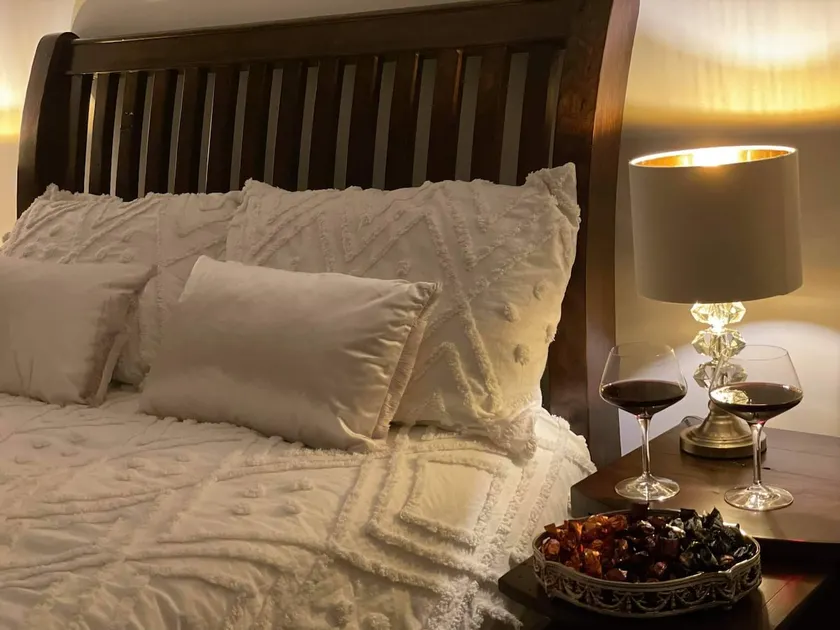 Scottish stunning home stay with free parking and pet friendly - Image 1