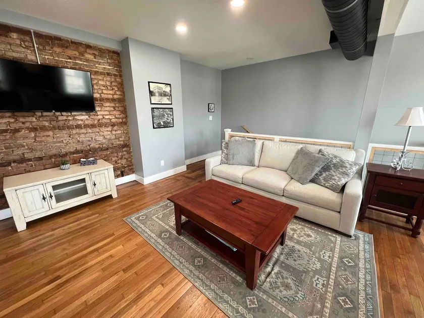 Downtown Lenoir Luxury Apartment - Image 1