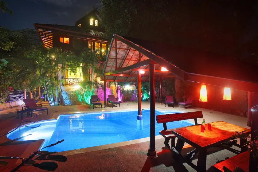 Serenity Lodge, Sea Views, 7 Bedrooms, Srithanu - Image 1