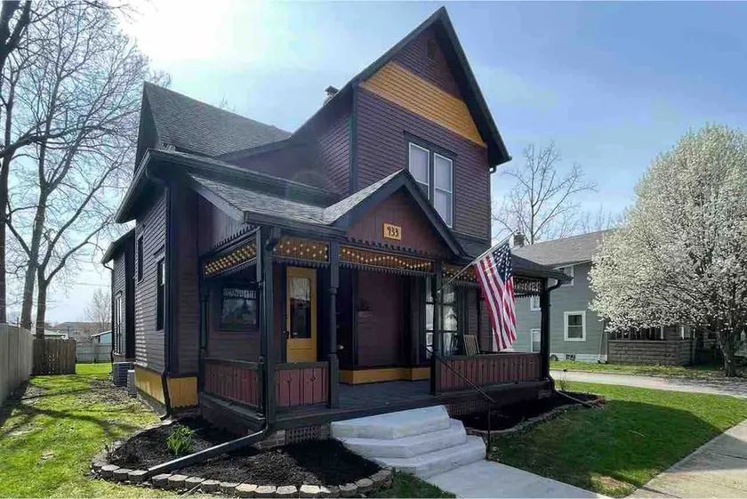 Updated Historic Home, in the Heart of Greenfield. Walking distance to downtown! - Image 1
