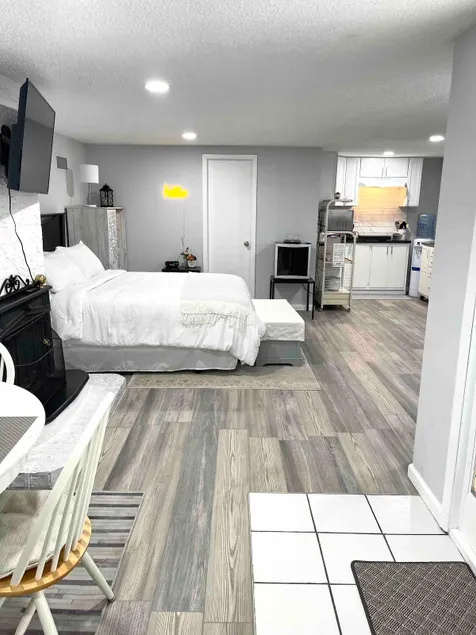 Maria’s Place - Image 1